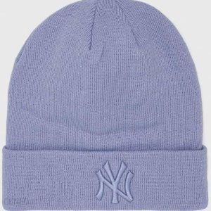 New Era czapka kolor fioletowy z grubej dzianiny